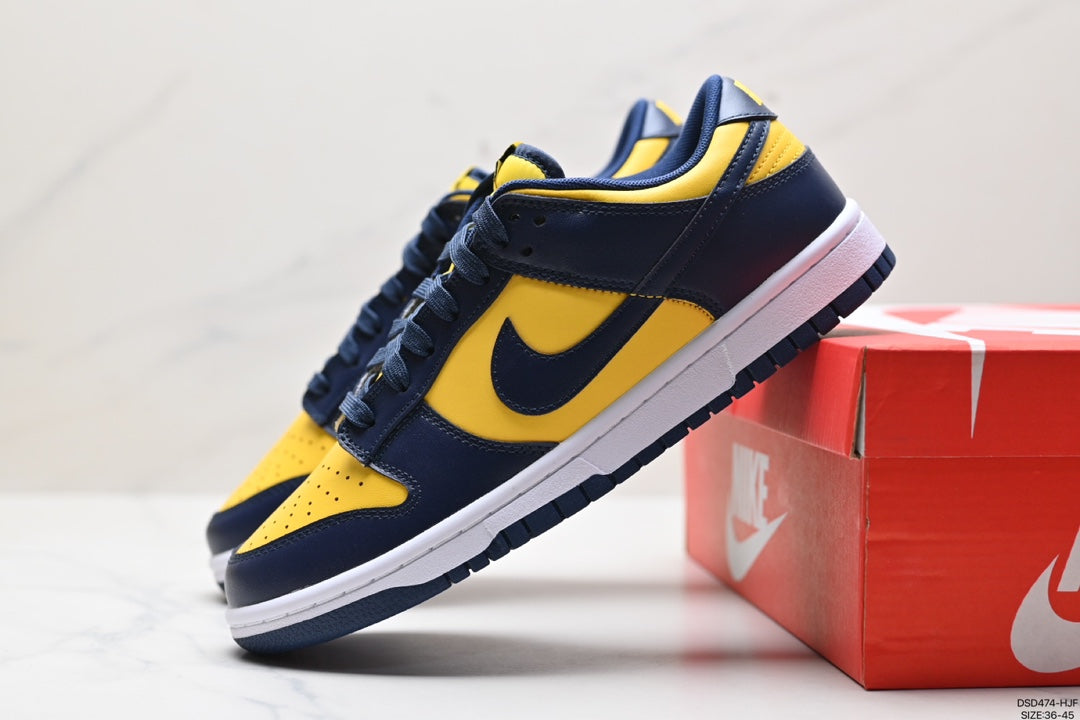 Nike Dunk Low Michigan