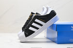 ADIDAS ORIGINALS SUPERSTAR PRIDE