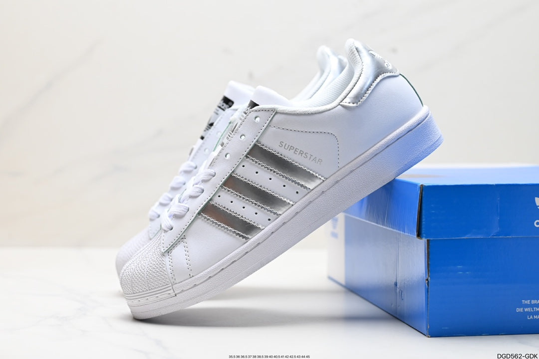 ADIDAS ORIGINALS SUPERSTAR PRIDE